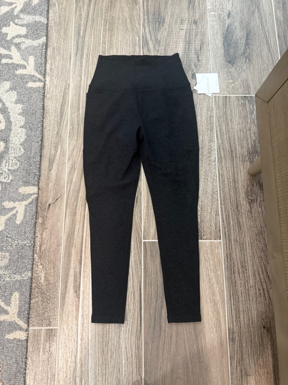 Beyond Yoga women’s heathered Black High-Waist Leggings